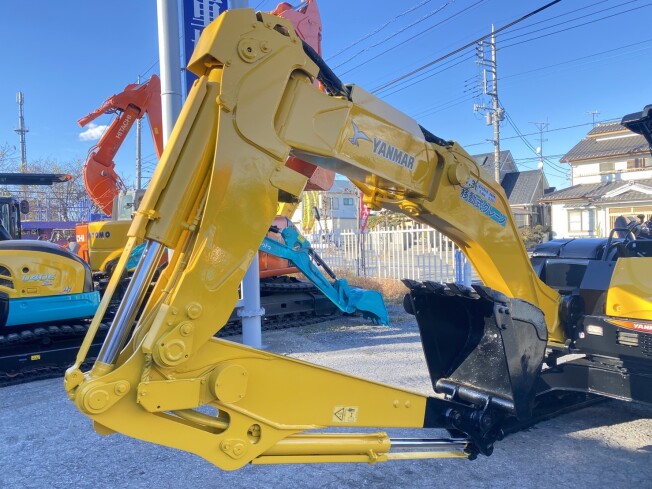 ミニ油圧ショベル ヤンマー B6-6 Σブーム マルチレバー付き