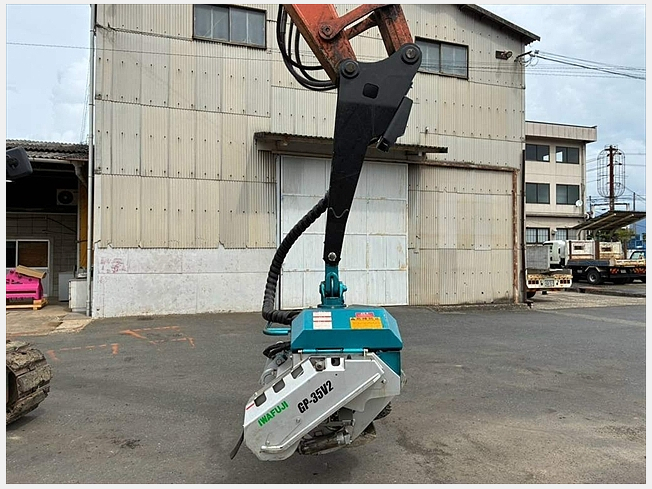 HITACHI ZX135USK-6 (Excavators) at Okayama, Japan | Buy used