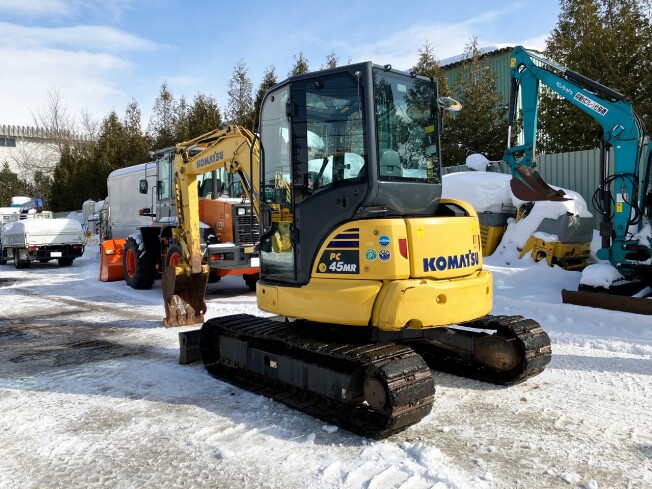 S-0074】コマツ PC15R-8 1.5トンクラス 全塗装済み ミニ油圧ショベル