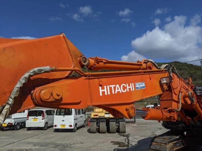 HITACHI ZX135USK-3 (Excavators) at Oita, Japan | Buy used Japanese 
