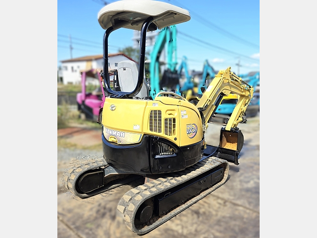 ご成約済】ヤンマー油圧ショベルVIO20-3(2tクラス)