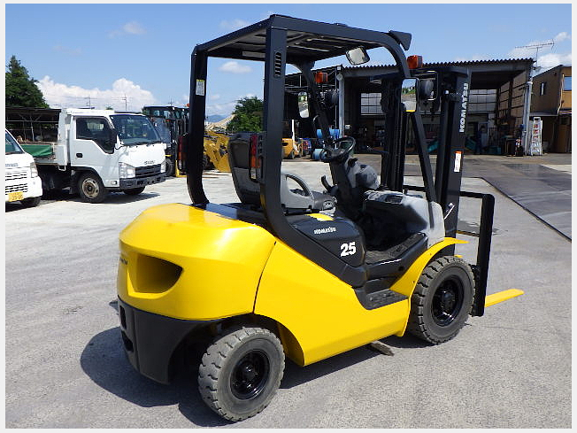 コマツ FD25T-17 | 群馬県のフォークリフト | BIGLEMON（ビッグレモン