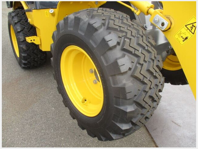 KOMATSU WA40-8 (Wheel loaders) at Osaka, Japan | Buy used KOMATSU WA40-8 (Wheel loaders) at Osaka, Japan | Buy used