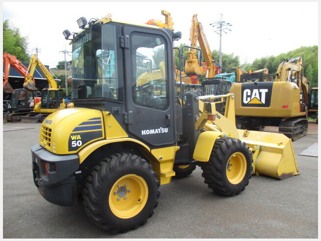 KOMATSU WA50-6 (Wheel loaders) at Osaka, Japan | Buy used