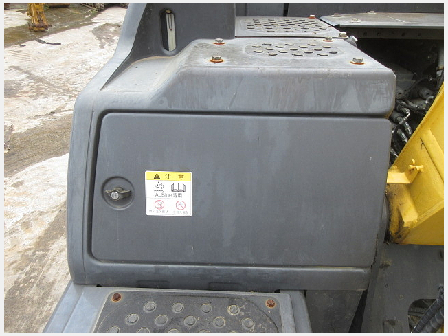 SUMITOMO SH120LC-7 (Excavators) at Kagoshima, Japan | Buy