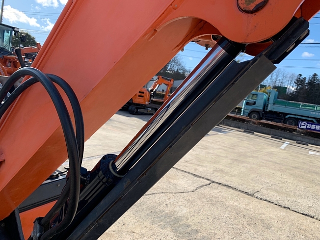 日立建機 ZX30U-5A | 福島県のミニ油圧ショベル(ミニユンボ