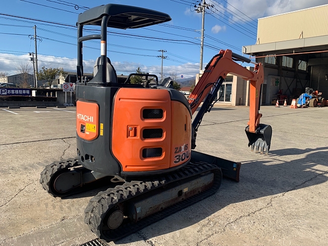 専用JH305ソ2枚付★在庫整理特価 日立建機 ZX30U-5A | 福島県のミニ油圧ショベル(ミニユンボ