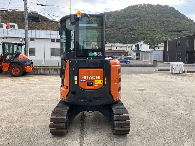 日立建機 ZX30U-5B | 福島県のミニ油圧ショベル(ミニユンボ