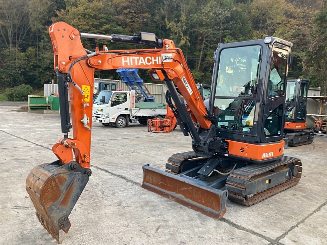 日立建機 ZX30U-5B | 福島県のミニ油圧ショベル(ミニユンボ