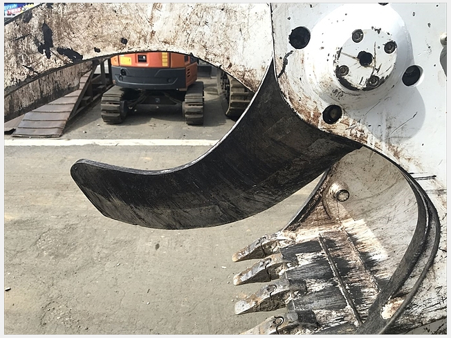 Matsumoto System Engineering Specialized bucket (Attachments