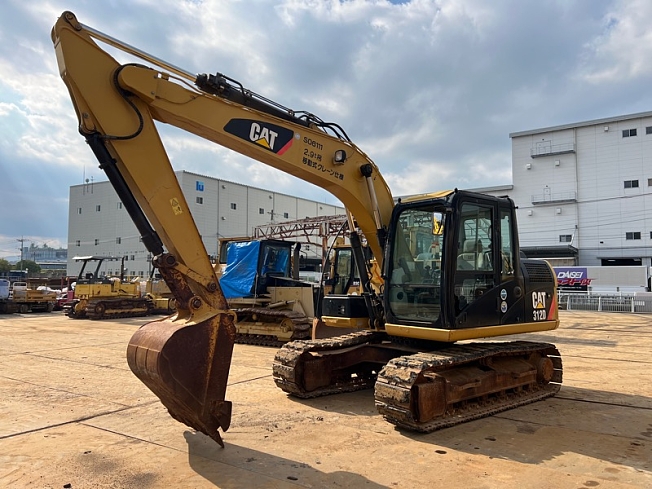 312D】 2013年製 7,360時間 油圧ショベル キャタピラー