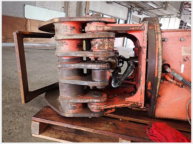 イワフジ工業 グラップル | 岡山県のアタッチメント(建設機械