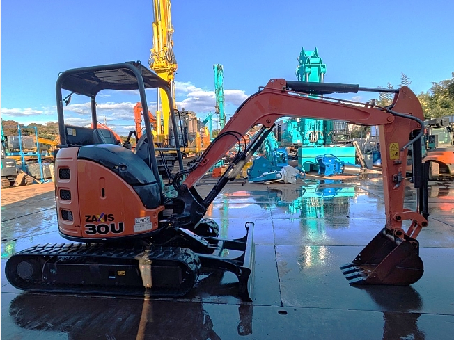 HITACHI ZX30U-5A (Mini excavators) at Chiba, Japan | Buy used