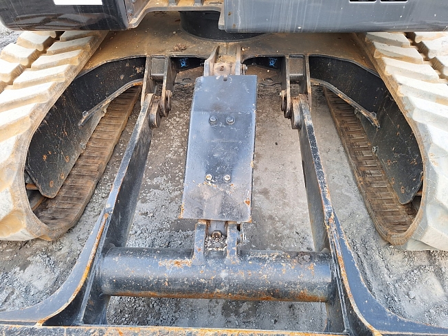 SUMITOMO SH75X-7 (Excavators) at Tochigi, Japan | Buy used