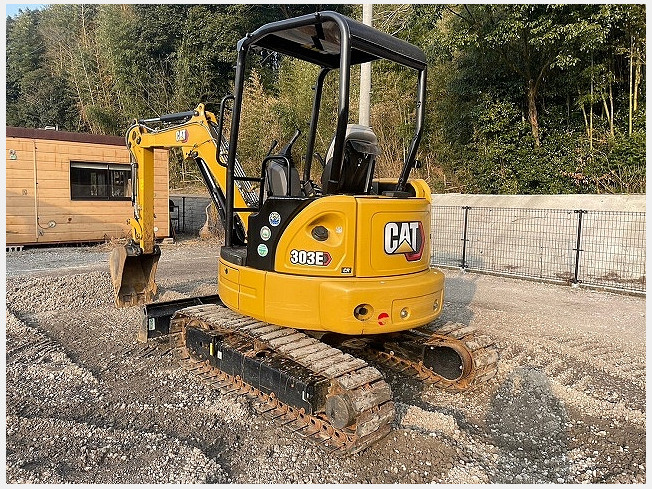 CAT ユンボ 303E 直接取引限定