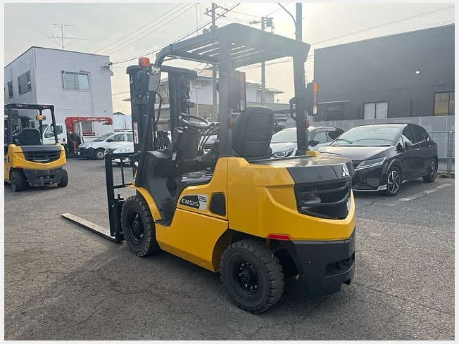 三菱 1.5t ガソリン車 3ⅿマスト KFG15-KF2B – 中古