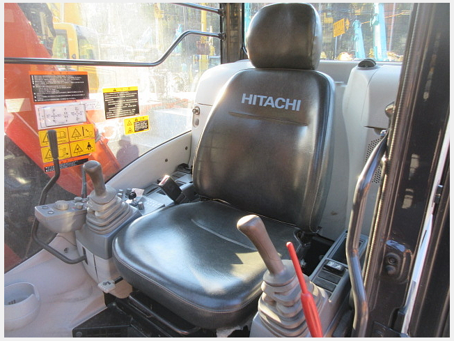 日立建機 ZX75US-5B | 鹿児島県の油圧ショベル(ユンボ