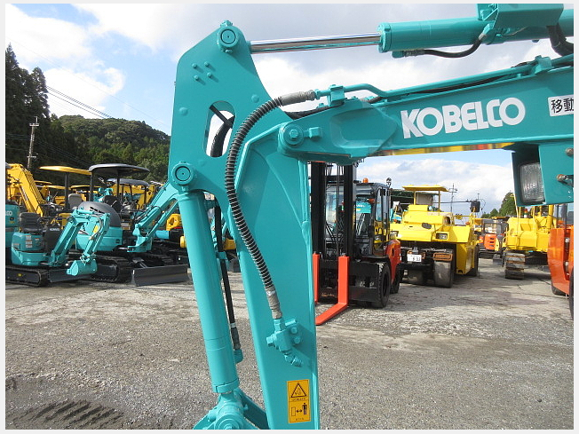 コベルコ建機 SK28SR-6 | 鹿児島県のミニ油圧ショベル