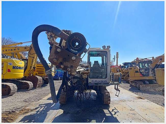FURUKAWA 古河 FRD クローラードリル HCR1200 重機 建機 FURUKAWA 古河 FRD クローラードリル HCR1200 重機 建機 - メルカリ