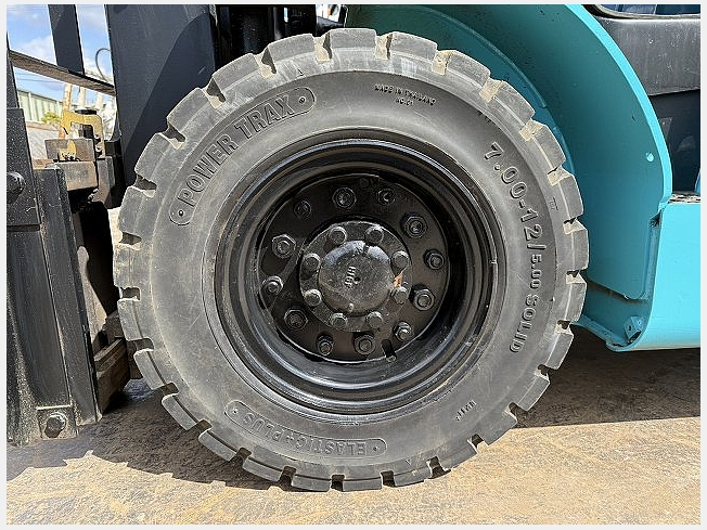 yuki。タカダベット　整復用特注サイズ 住友フォークリフト 11FD25PAXIII24D | 千葉県のフォークリフト