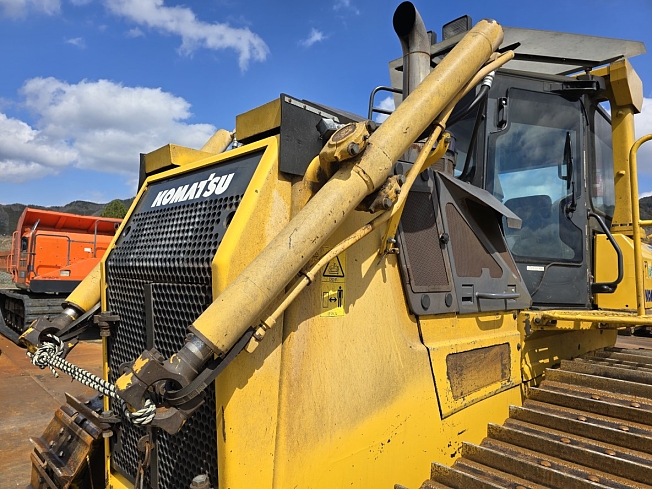 コマツ D65PX-15E0 | 兵庫県のブルドーザー | BIGLEMON（ビッグレモン
