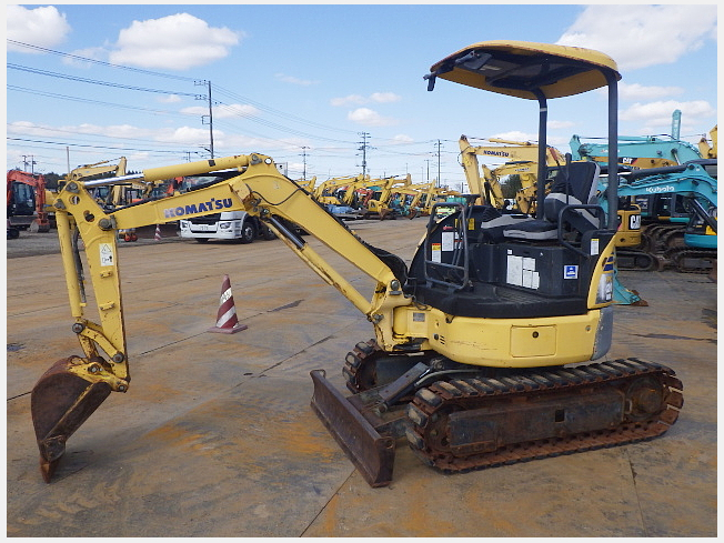 長崎発 コマツ KOMATSU 油圧ショベル/ユンボ PC20MR-1 中古品 現状