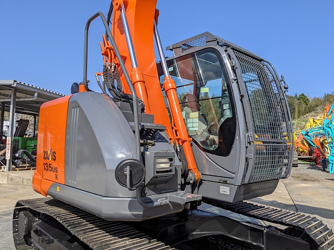 日立建機 ZX135USK-5B | 大分県の油圧ショベル(ユンボ 日立建機 ZX135USK-5B | 大分県の油圧ショベル(ユンボ