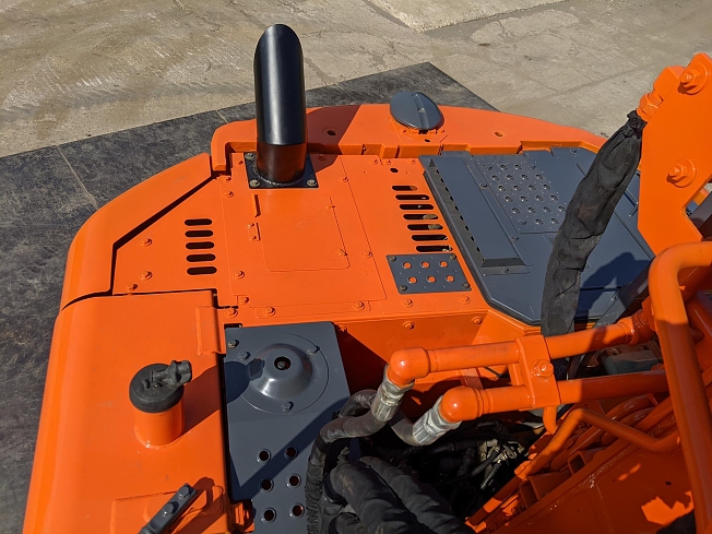 日立建機 ZX135USK-5B | 大分県の油圧ショベル(ユンボ 日立建機 ZX135USK-5B | 大分県の油圧ショベル(ユンボ