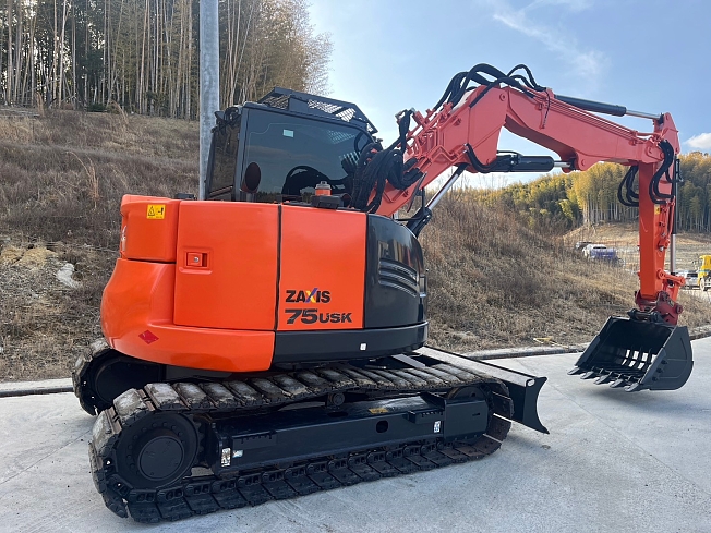 日立建機 ZX75USK-5B | 大阪府の油圧ショベル(ユンボ