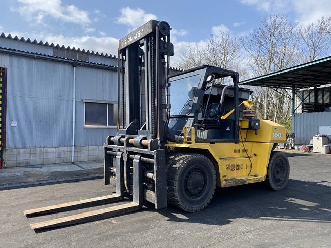 KOMATSU フォークリフト ディーゼル　ジャンク品 KOMATSU フォークリフト ディーゼル ジャンク品 Yahoo