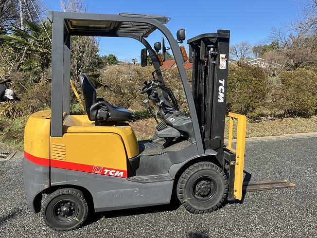 TCM FHD15T3 フォークリフト 中古重機・建機販売｜【TOKUWORLD
