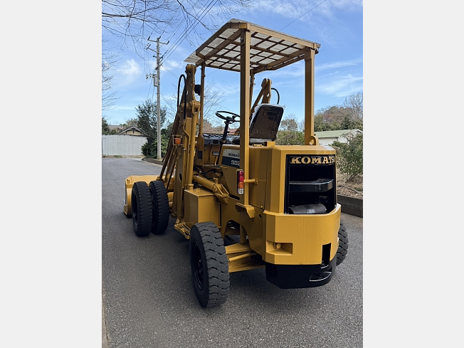 KOMATSU SD23-3 (Wheel loaders) at Saitama, Japan | Buy used