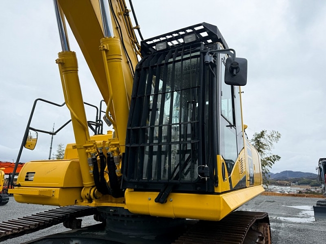 KOMATSU PC350(LC)-11 (Excavators) at Hiroshima, Japan | Buy KOMATSU PC350(LC)-11 (Excavators) at Hiroshima, Japan | Buy