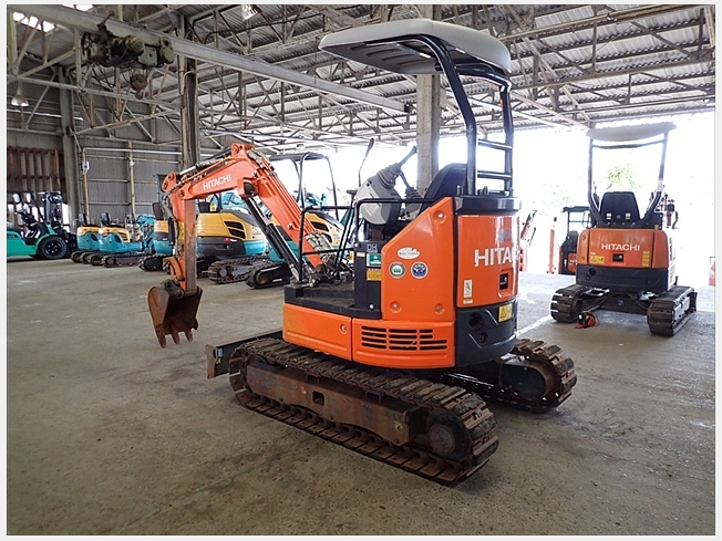 日立建機 ZX20U-5A | 岡山県のミニ油圧ショベル(ミニユンボ