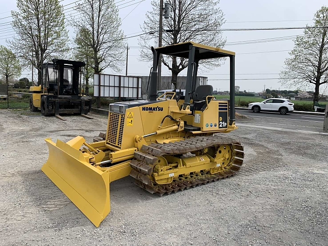 KOMATSU D21P-8E0 (Bulldozers) at Saitama, Japan | Buy used KOMATSU D21P-8E0 (Bulldozers) at Saitama, Japan | Buy used