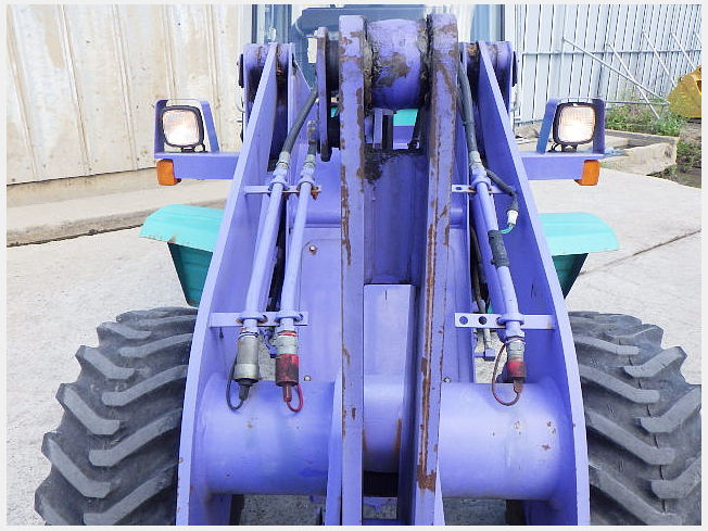 KOMATSU WA40-3E (Wheel loaders) at Gumma, Japan | Buy used
