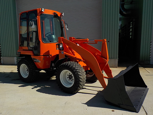 クボタ R520D タイヤショベル