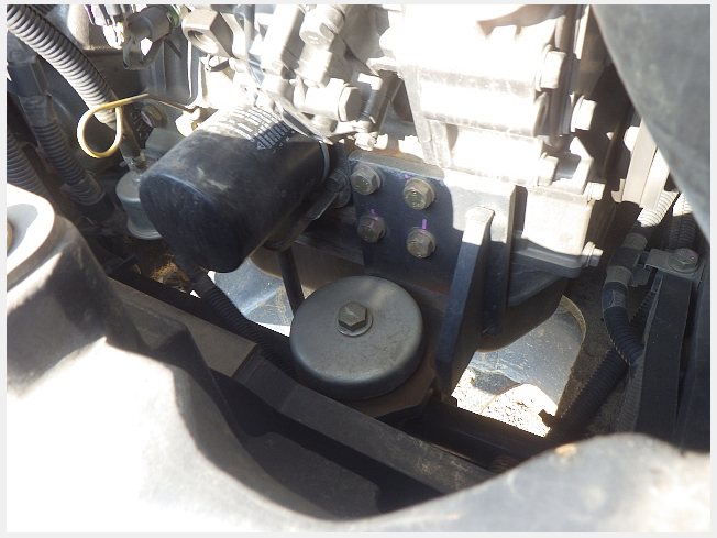 日立建機 ZX30UR-5B | 茨城県のミニ油圧ショベル(ミニユンボ
