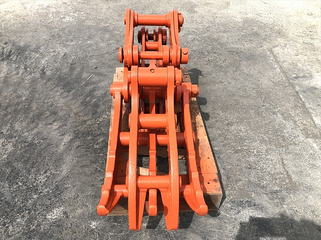 たぐっちゃん TAGUCHI Grapple (Attachments(Construction)) at Hyogo, Japan