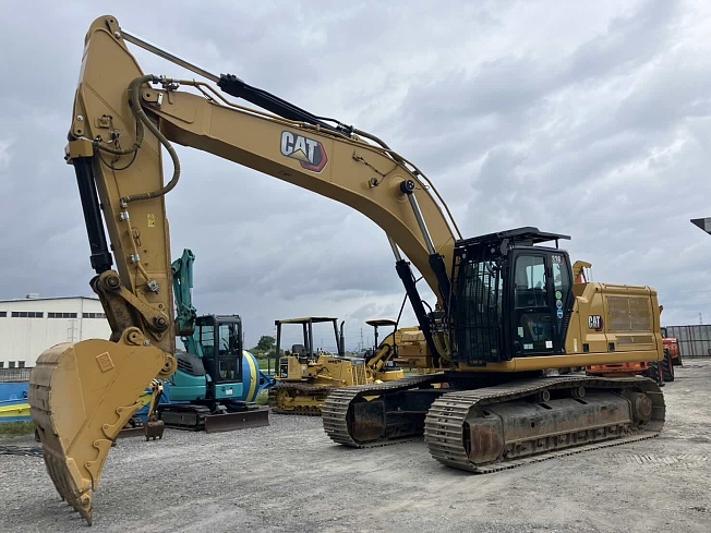 アイドラー アッセン CAT 三菱 308BCR ＊ボルトなど付  誘導輪 社外品 キャリアローラー CAT 308CSR ボルトなど付 鉄シュー用 上部ローラー