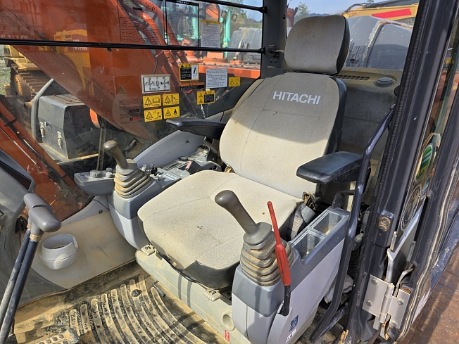 2023 Hitachi ZX890LCH-6 Hydraulic Excavator Trackhoe