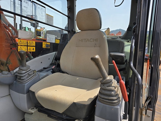 日立建機 ZX120-6 | 兵庫県の油圧ショベル(ユンボ) | BIGLEMON