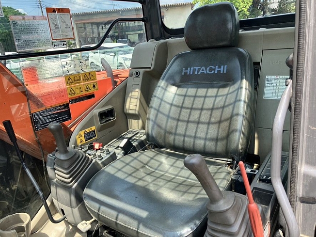HITACHI ZX75USK-3 (Excavators) at Ibaraki, Japan | Buy used