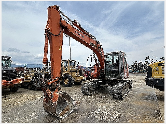 油圧ショベル(ユンボ) 日立建機 ZX135US 2006年 7，724h 解体仕様 回転