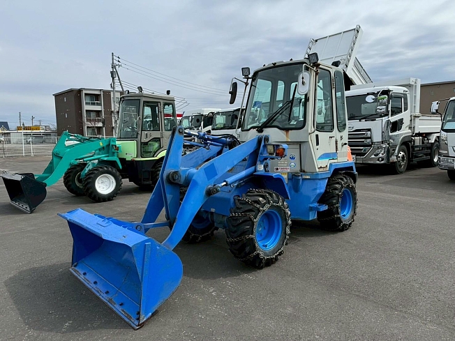 日立　ホイールローダー　タイヤ タイヤショベル 日立（車、バイク、自転車）のおすすめ人気商品