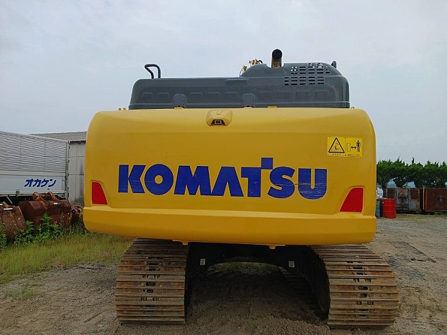 Japanese Used Excavators KOMATSU PC200-11 TOKU WORLD BE2787