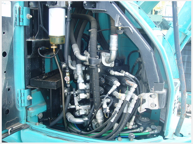 コベルコ建機 SK135SR-2 | 神奈川県の油圧ショベル(ユンボ