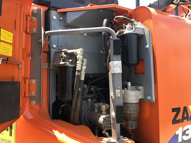 あずきん 日立建機 ZX135USOS-5B | 大阪府の油圧ショベル(ユンボ