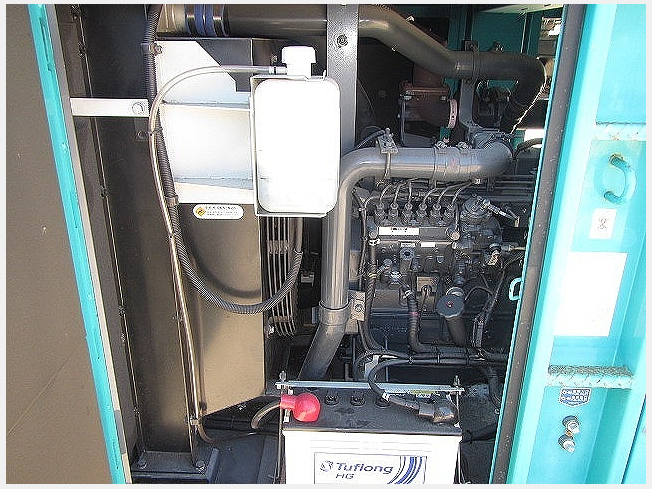 日立建機 ZX225USRE-3 | 福岡県の油圧ショベル(ユンボ