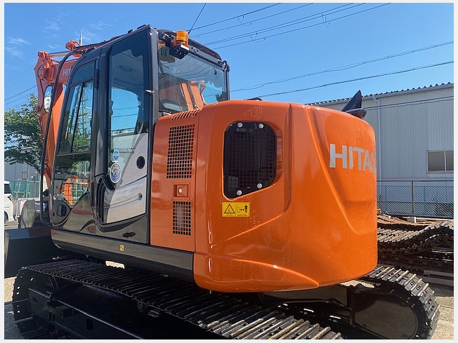 日立建機 ZX135US-5B | 京都府の油圧ショベル(ユンボ